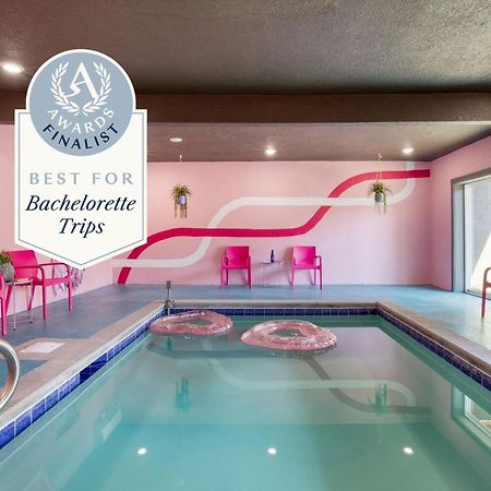 Pink Pines Avantstay Luxury Aesthetic Dream Home Indoor Pool Hot Tub Pigeon Forge Ngoại thất bức ảnh
