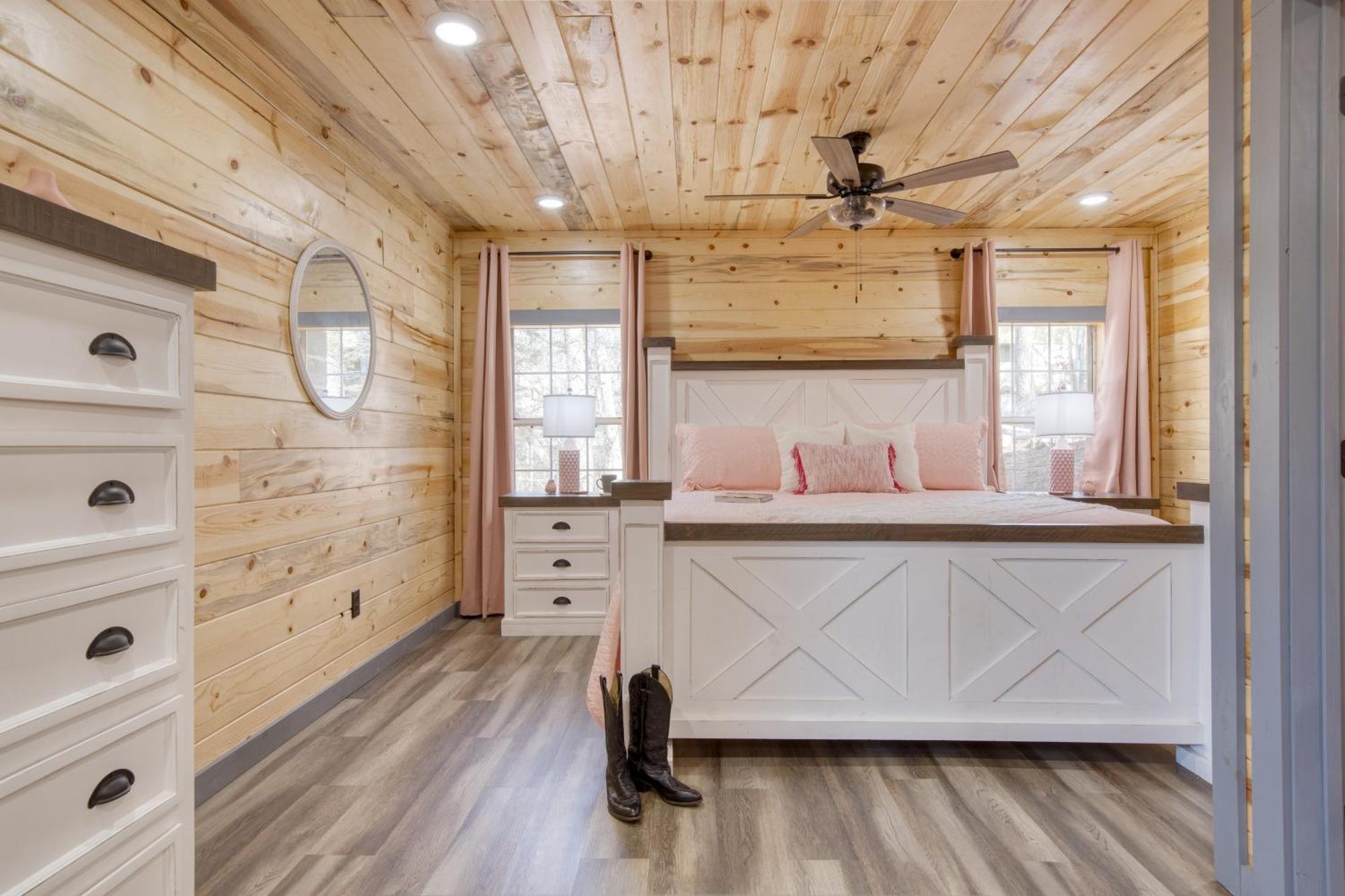 Pink Pines Avantstay Luxury Aesthetic Dream Home Indoor Pool Hot Tub Pigeon Forge Ngoại thất bức ảnh
