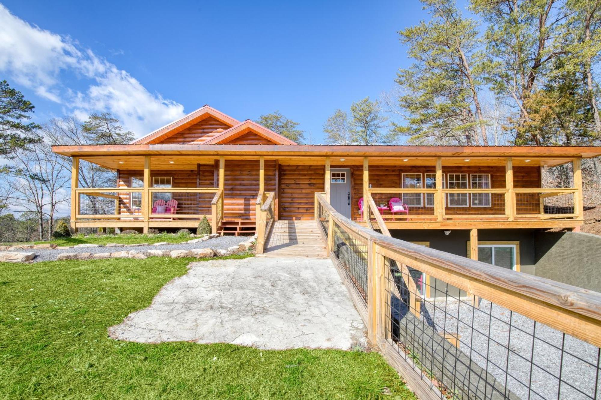 Pink Pines Avantstay Luxury Aesthetic Dream Home Indoor Pool Hot Tub Pigeon Forge Ngoại thất bức ảnh