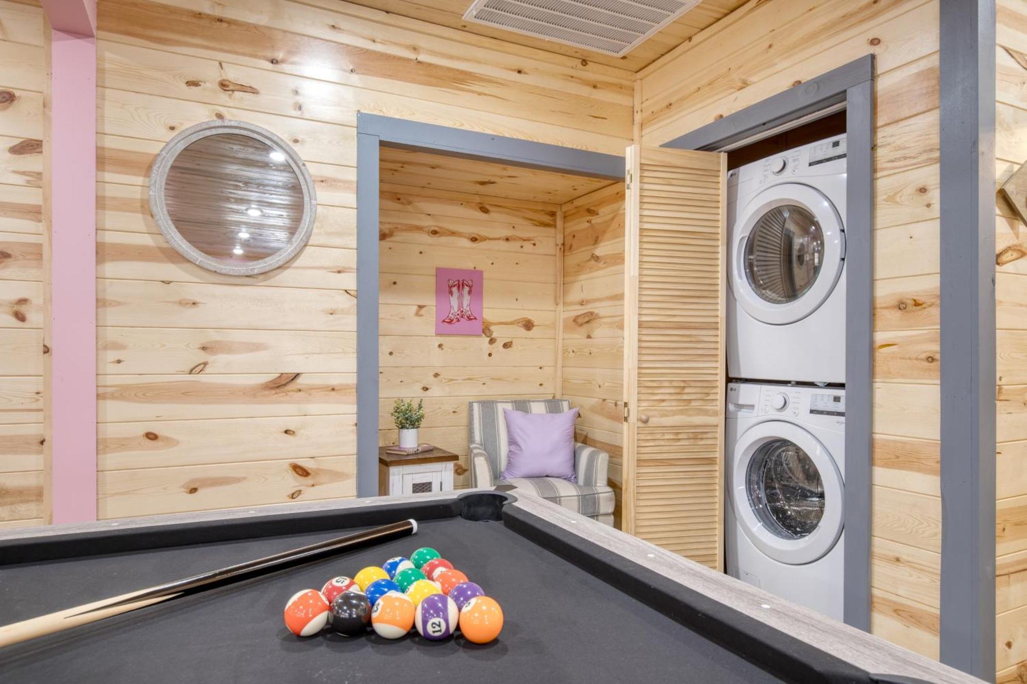 Pink Pines Avantstay Luxury Aesthetic Dream Home Indoor Pool Hot Tub Pigeon Forge Ngoại thất bức ảnh