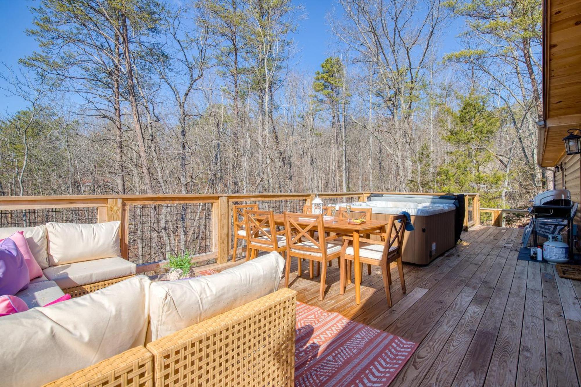 Pink Pines Avantstay Luxury Aesthetic Dream Home Indoor Pool Hot Tub Pigeon Forge Ngoại thất bức ảnh