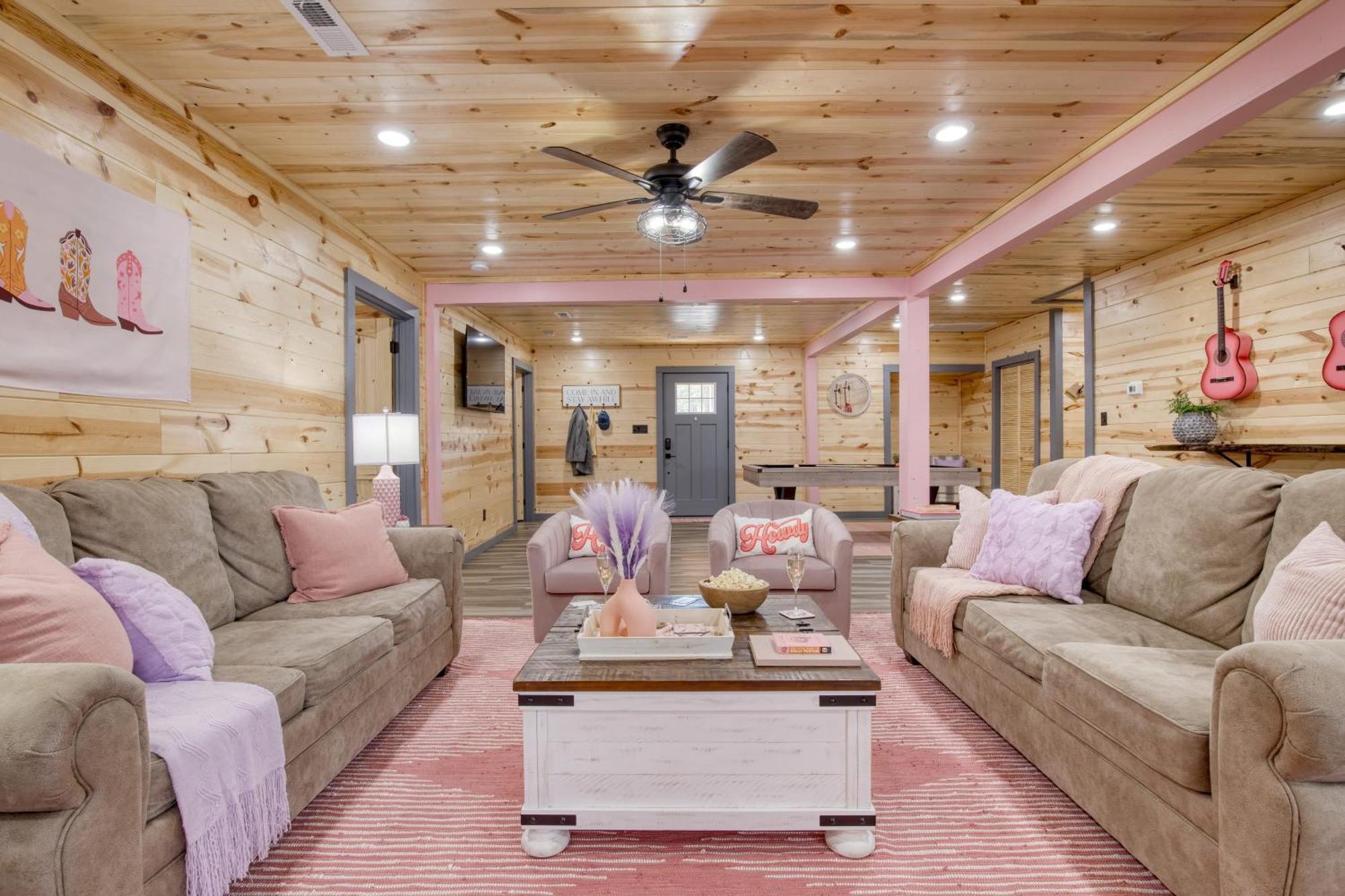 Pink Pines Avantstay Luxury Aesthetic Dream Home Indoor Pool Hot Tub Pigeon Forge Ngoại thất bức ảnh